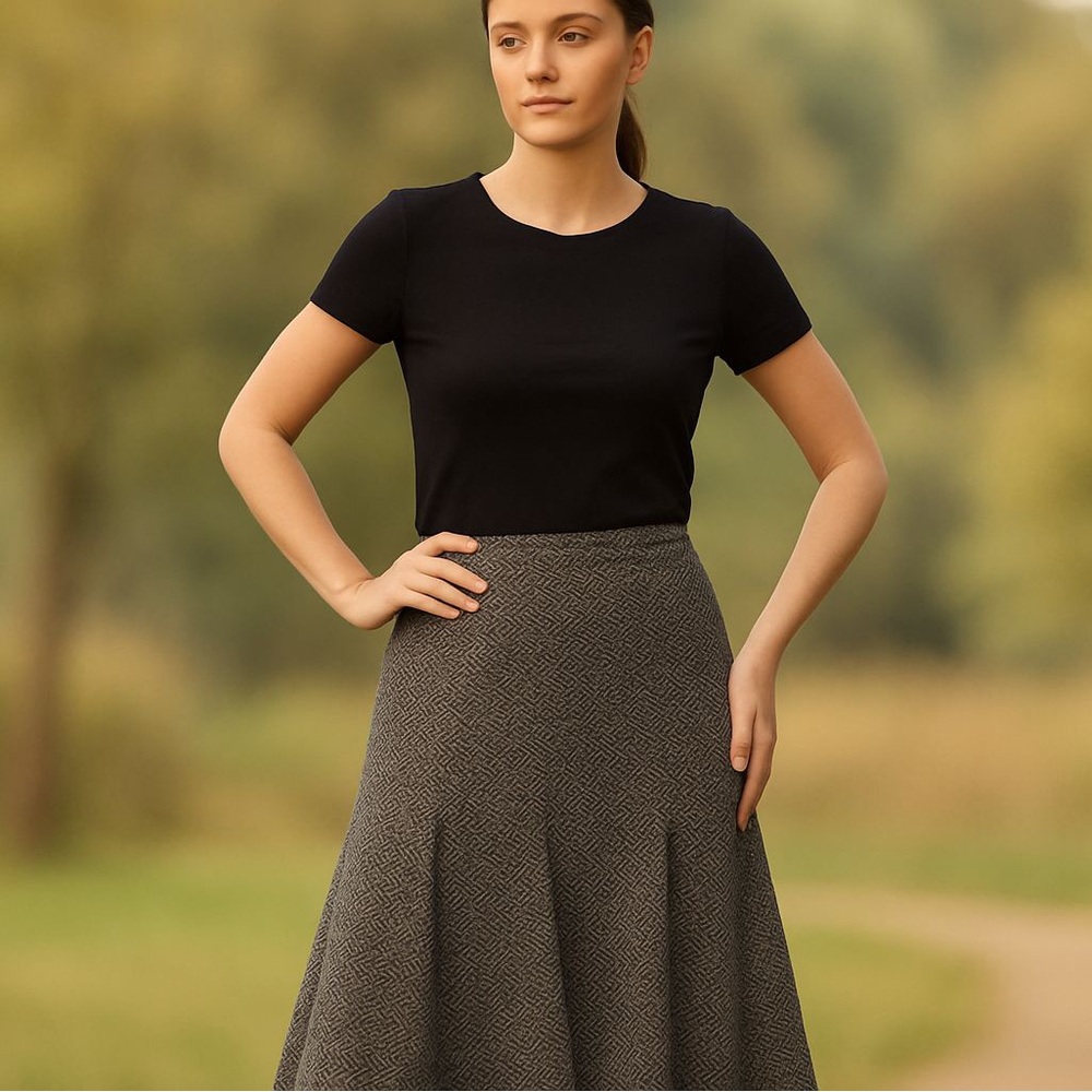 Roman Originals Patterned A-line Skirt - Size 16 - Classic & Elegant